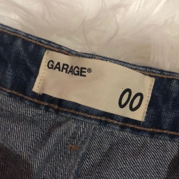 Denim shorts - Picture 2 of 3